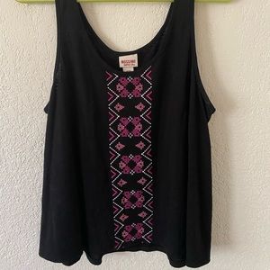 MOSSIMO tribal tank M